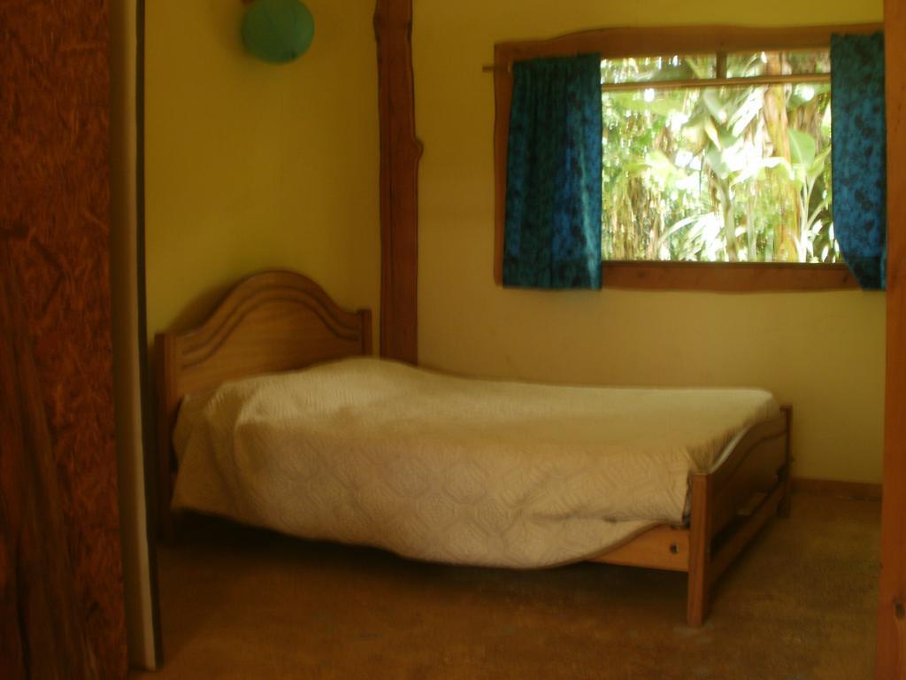 Cabanas Moenga Hanga Roa Room photo